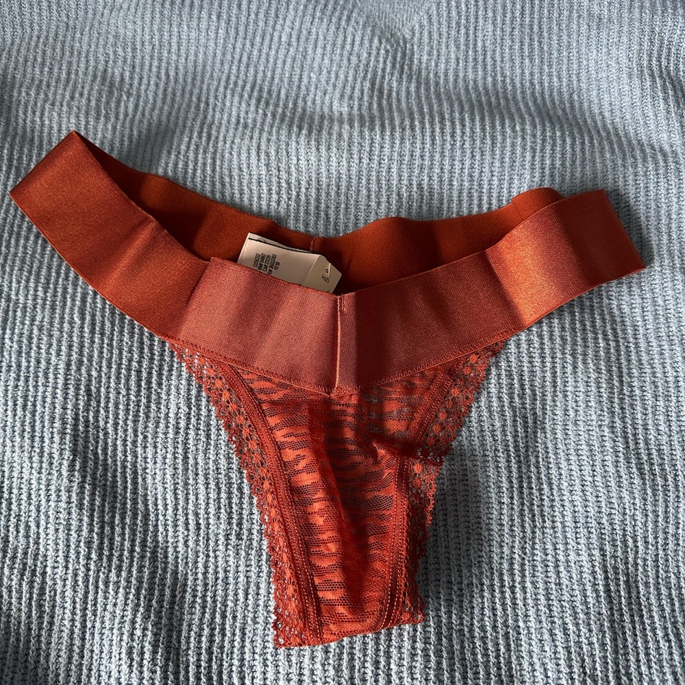 Victoria’s Secret brick orange high leg thong size medium brand new